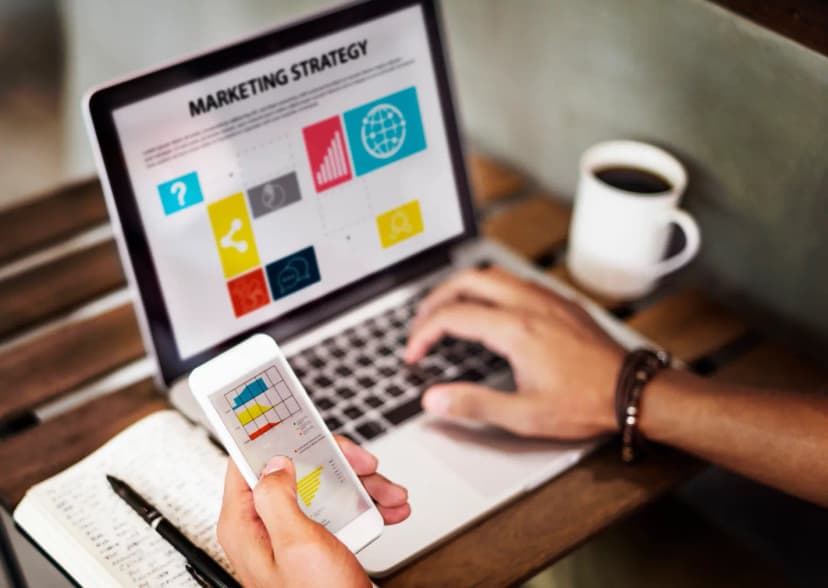 Curso de COMUNICAÇÃO E MARKETING EM MÍDIAS DIGITAIS